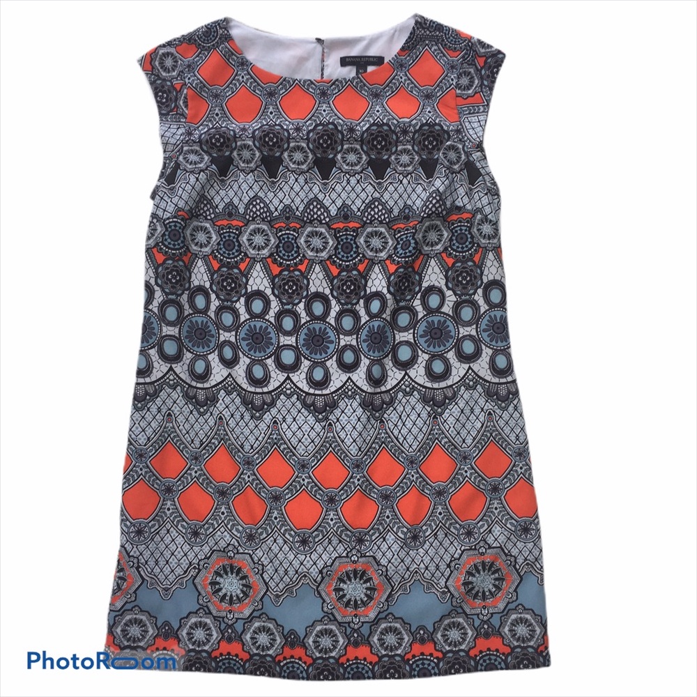 Banana Republic Like-New Sheath Knee Lenght Dress